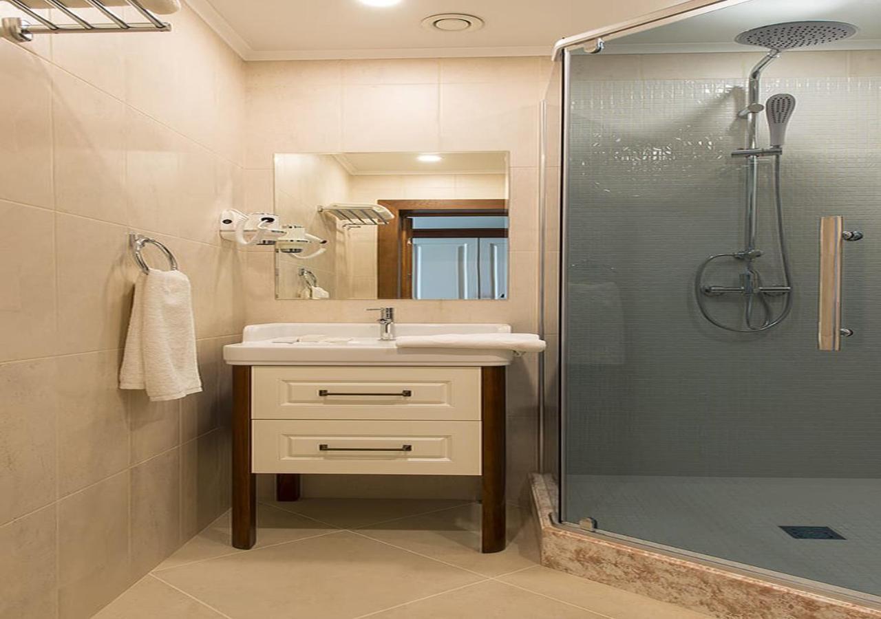 Boutique Hotel Kaspi Temirtau Luaran gambar